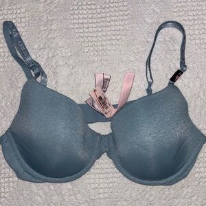 Victoria’s Secret 34C NWT Blue T-Shirt Lightly Lined Demi Bra